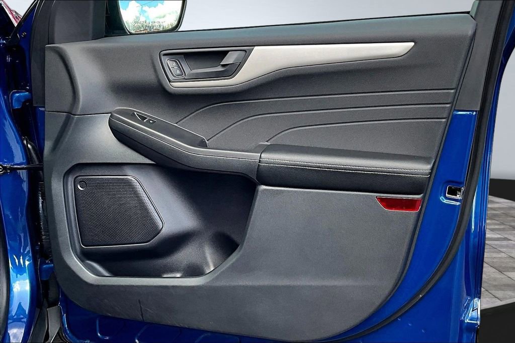 Certified 2022 Ford Escape SE w/ SE Sport Appearance Package AWD/4WD image 31