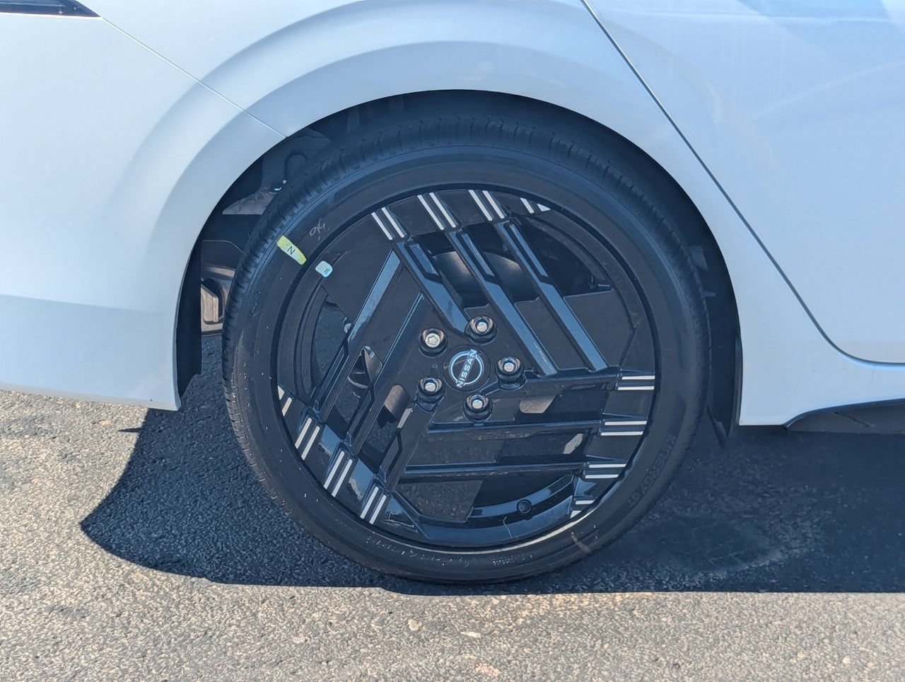 New 2027 Nissan Sentra SR w/ SR All Weather Package FWD image 9