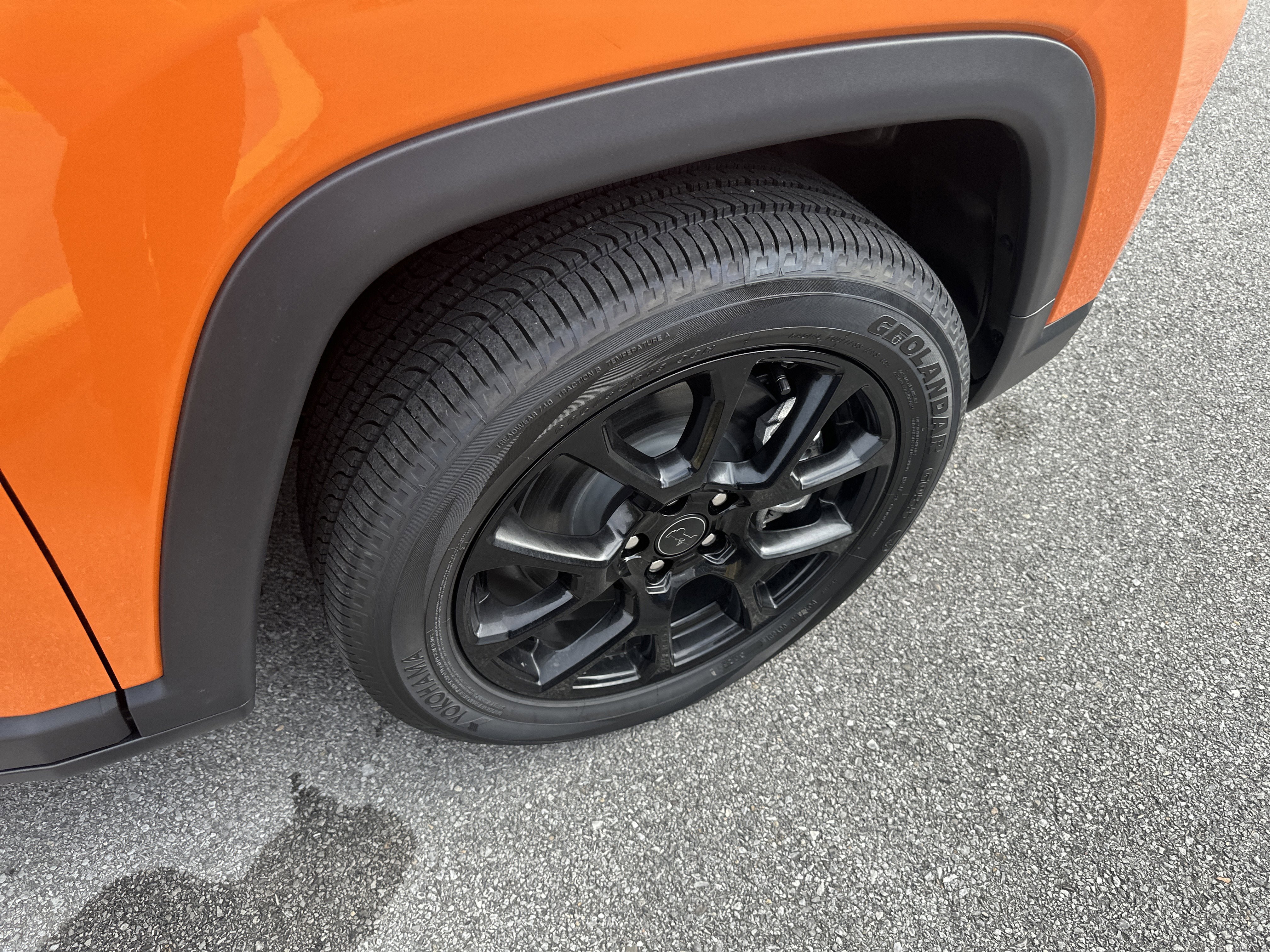 New 2026 Jeep Compass Latitude AWD/4WD image 28
