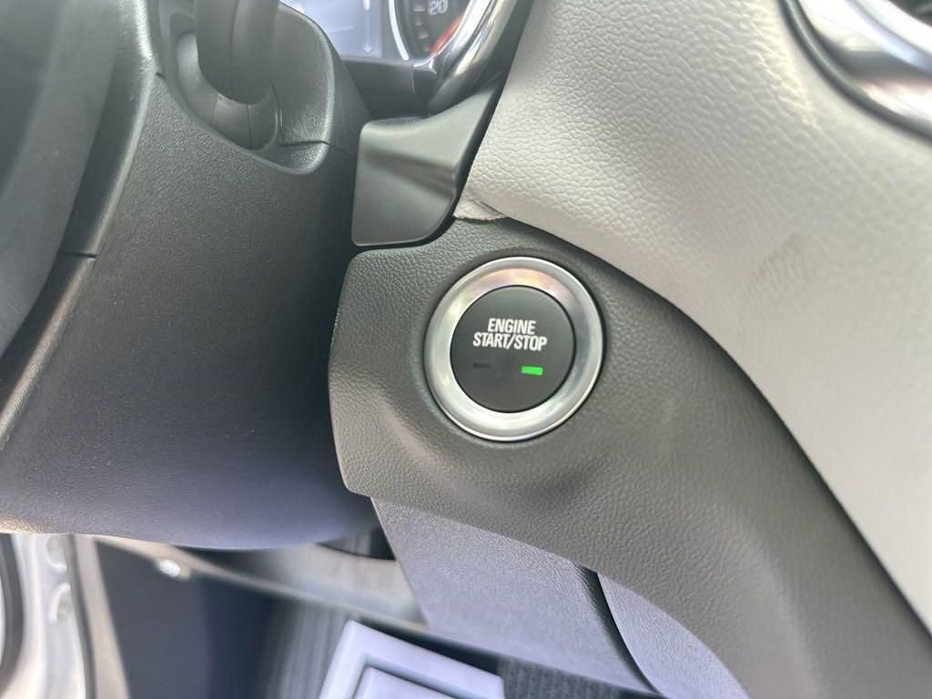 New 2024 Chevrolet Equinox LS w/ LS Convenience Package image 24