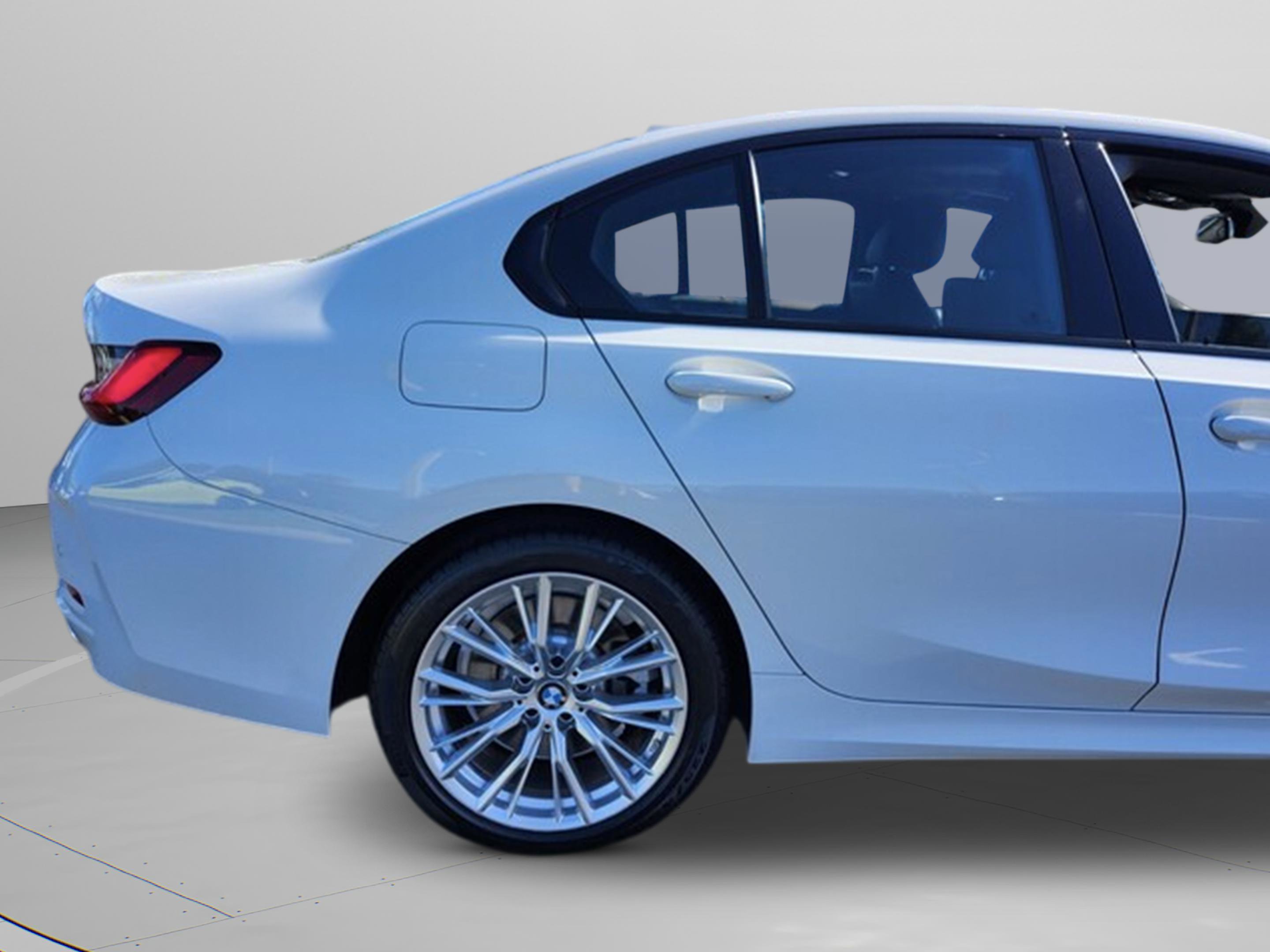 Certified 2023 BMW 330i Sedan w/ Driving Assistance Package image 40