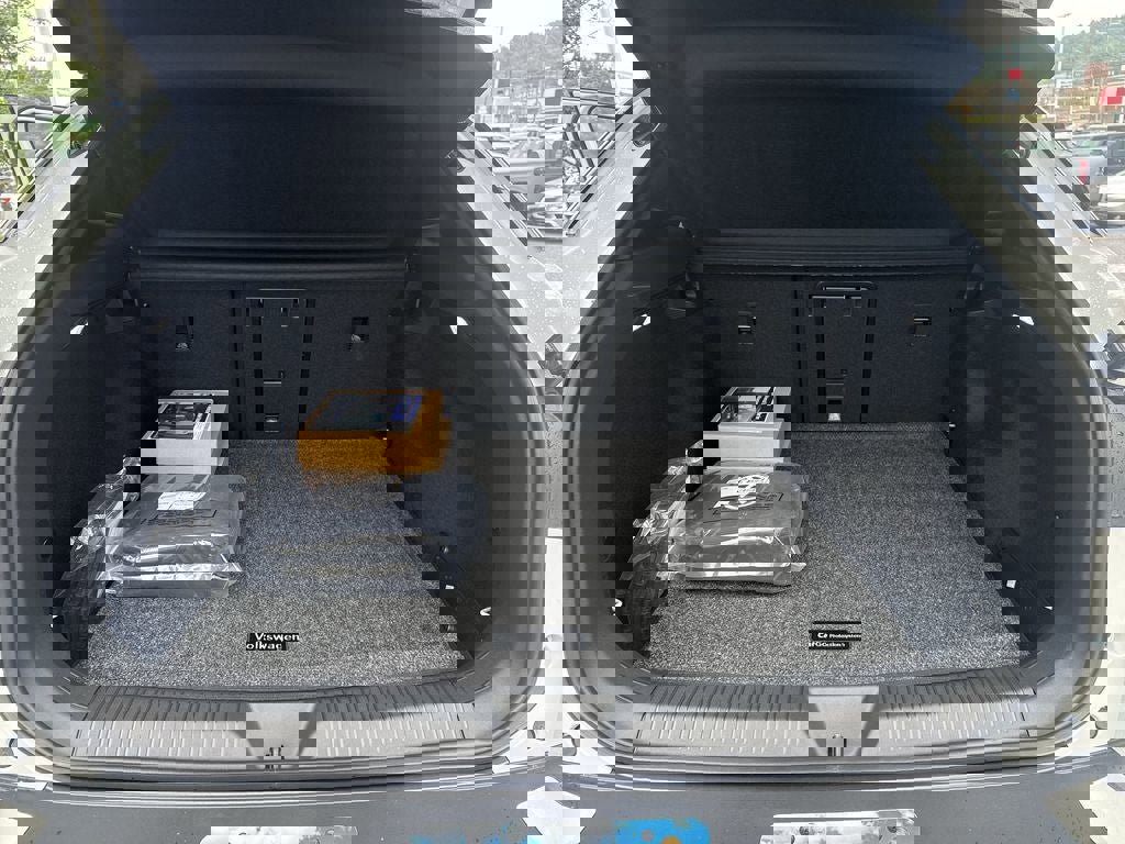 New 2025 Volkswagen ID.4 Pro S Plus image 44