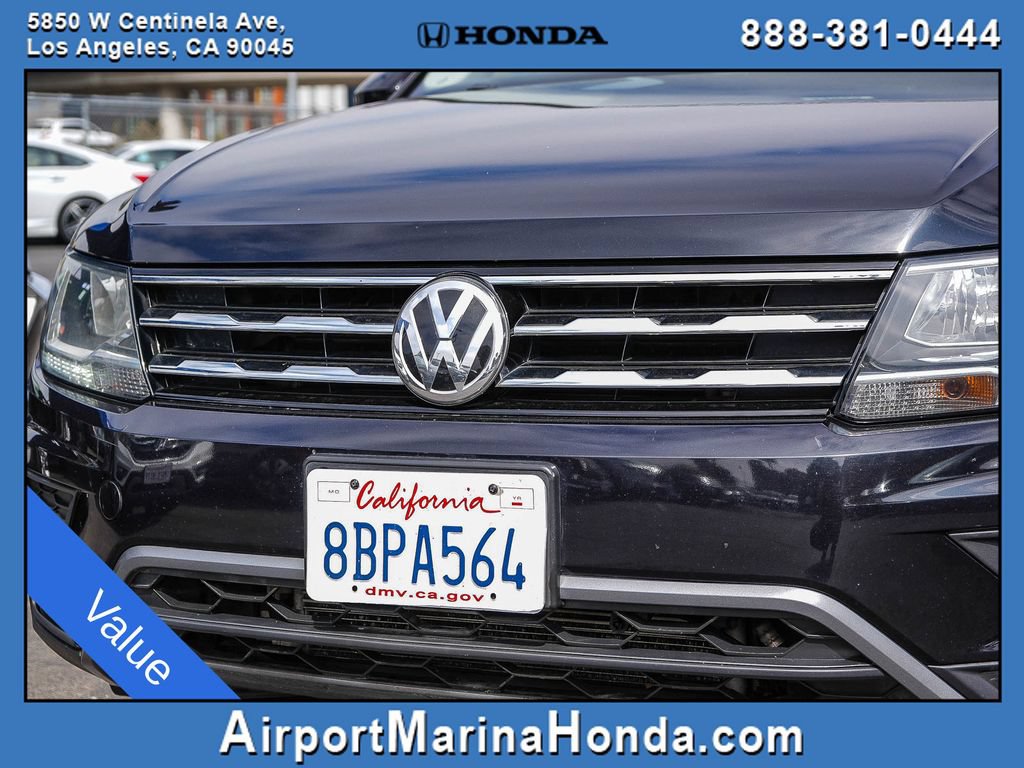 Used 2018 Volkswagen Tiguan SEL FWD image 18
