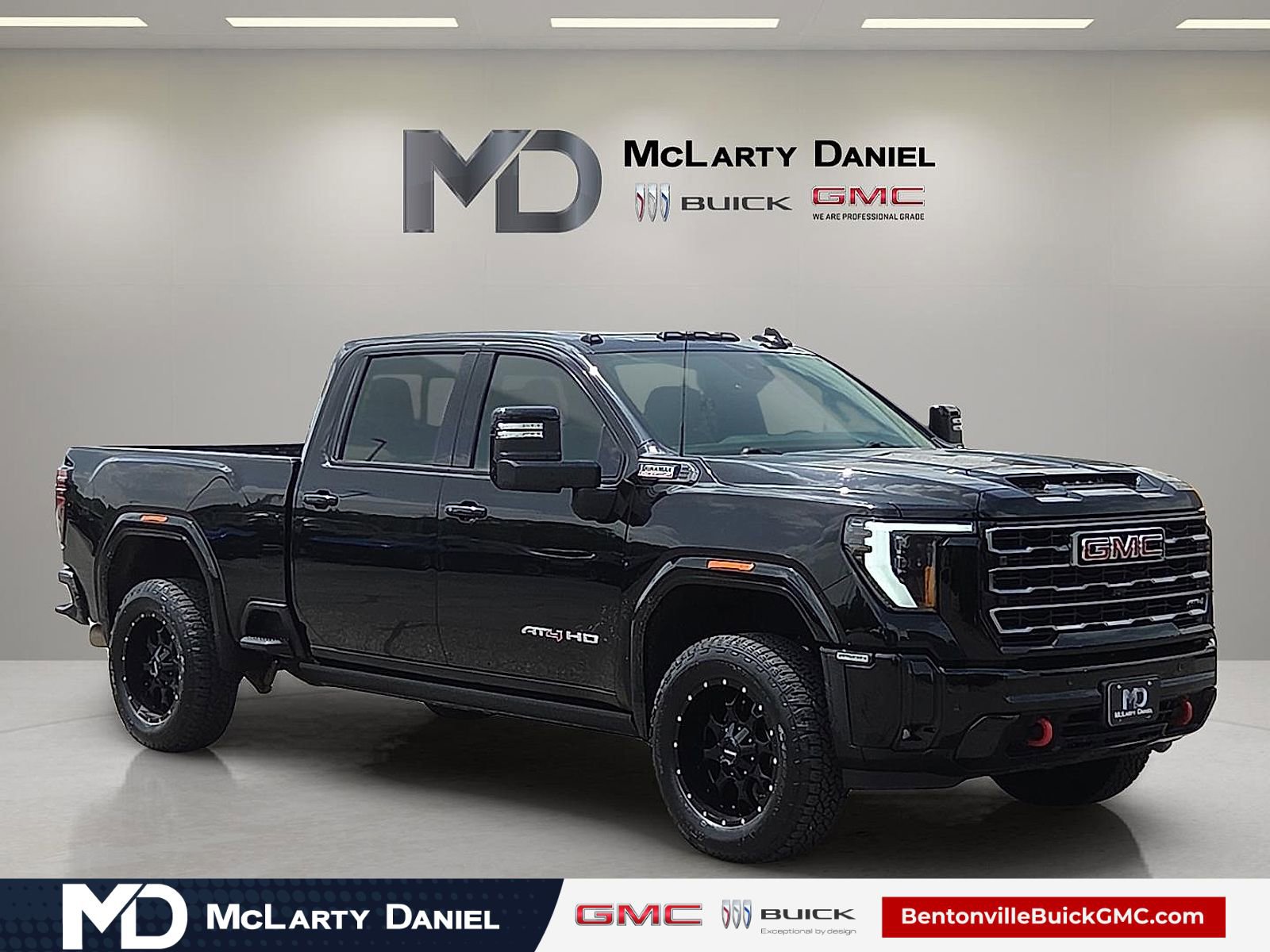 Used 2025 GMC Sierra 2500 AT4 w/ AT4 Premium Plus Package