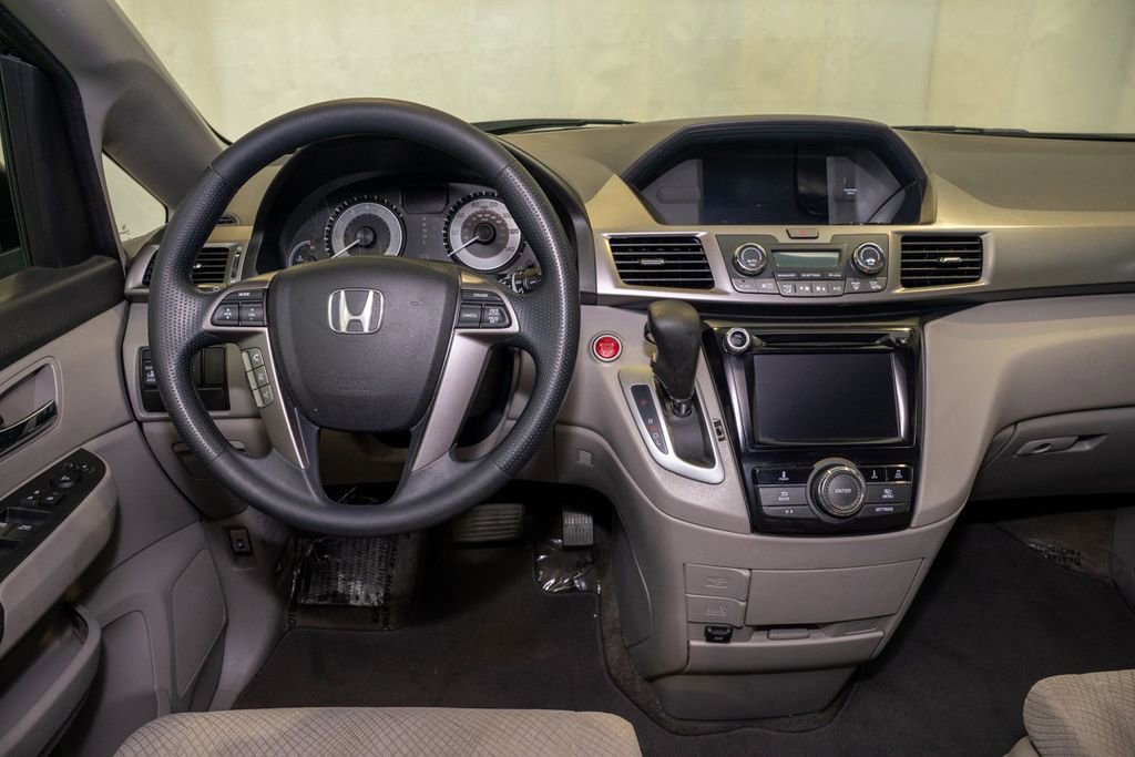 Used 2015 Honda Odyssey EX image 6