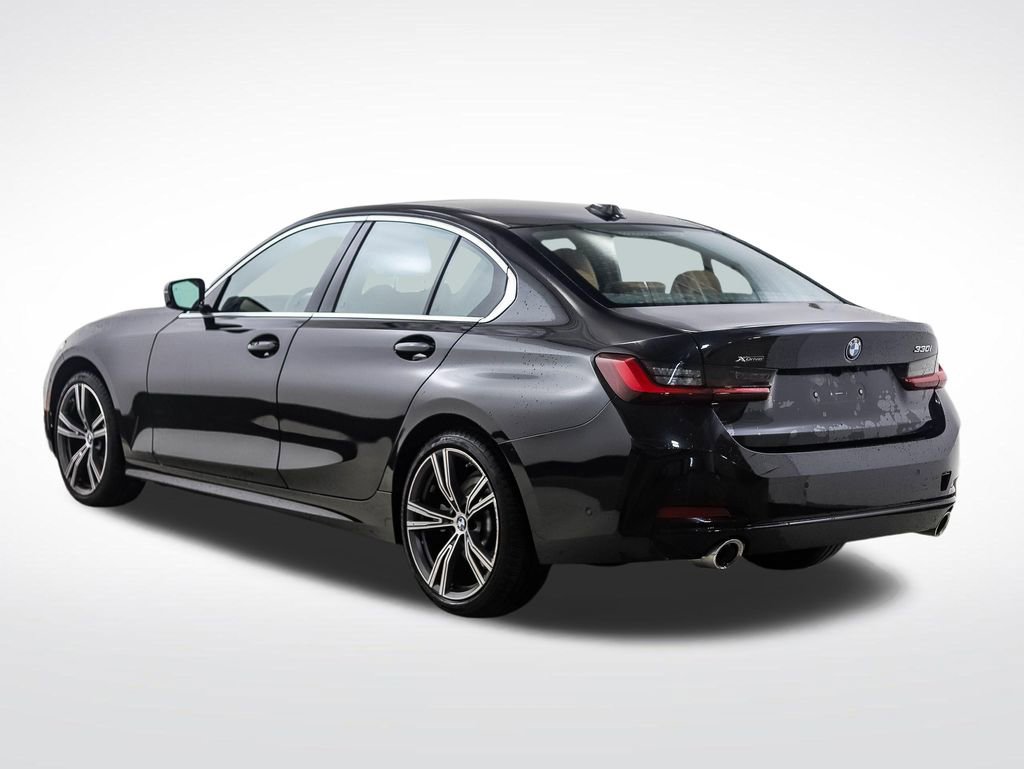 Certified 2024 BMW 330i xDrive Sedan w/ Premium Package AWD/4WD image 3