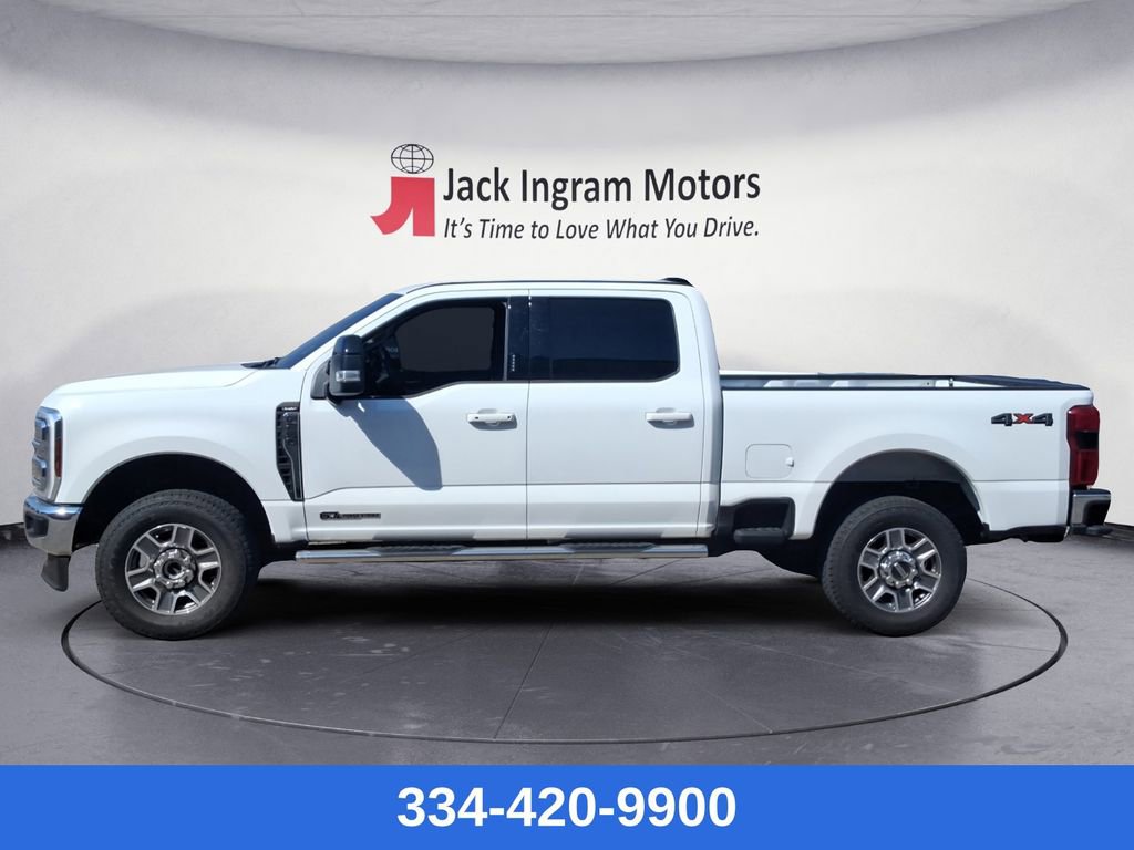 Used 2024 Ford F250 Lariat image 2