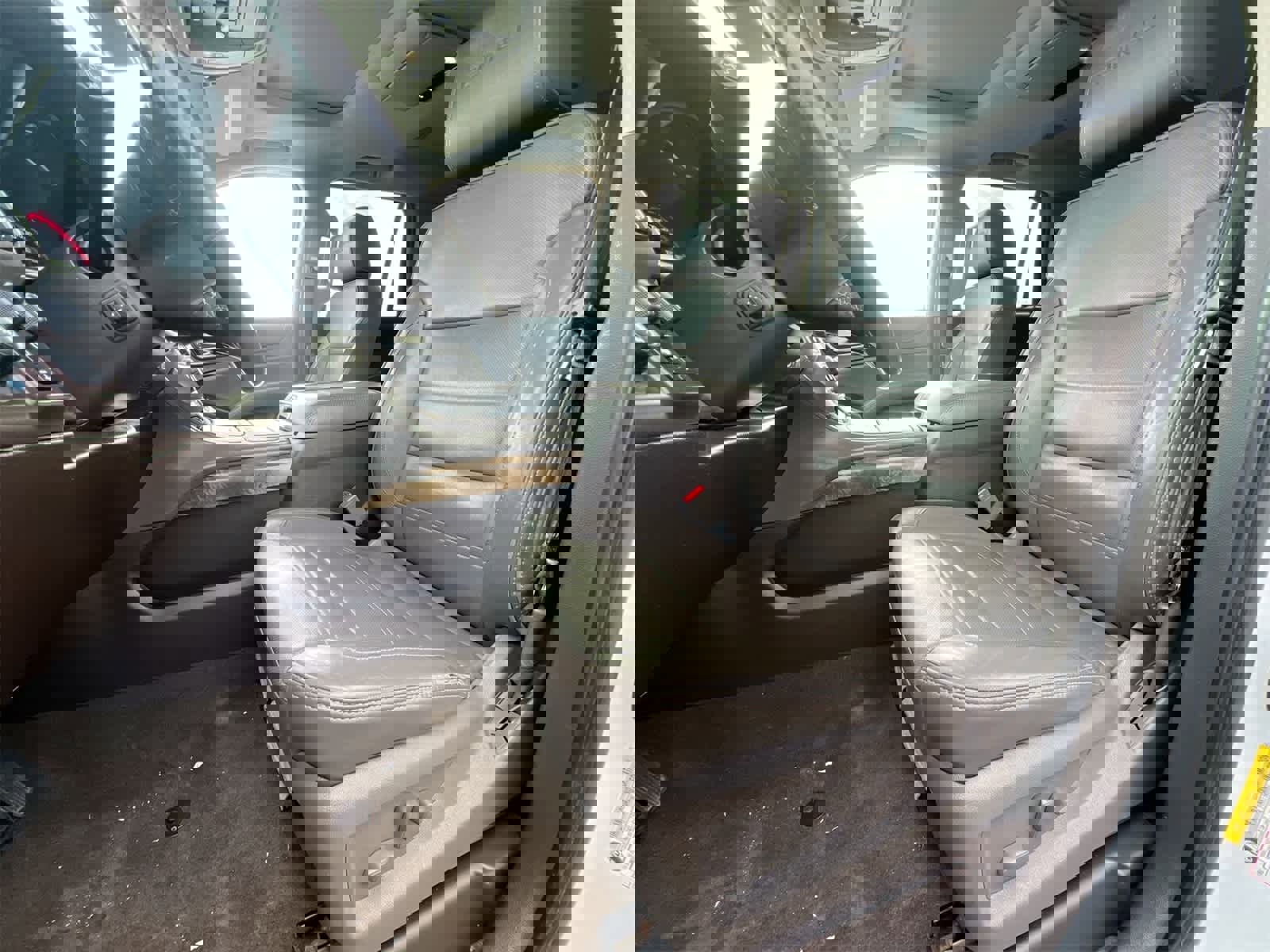 Used 2016 GMC Yukon Denali w/ Open Road Package image 16