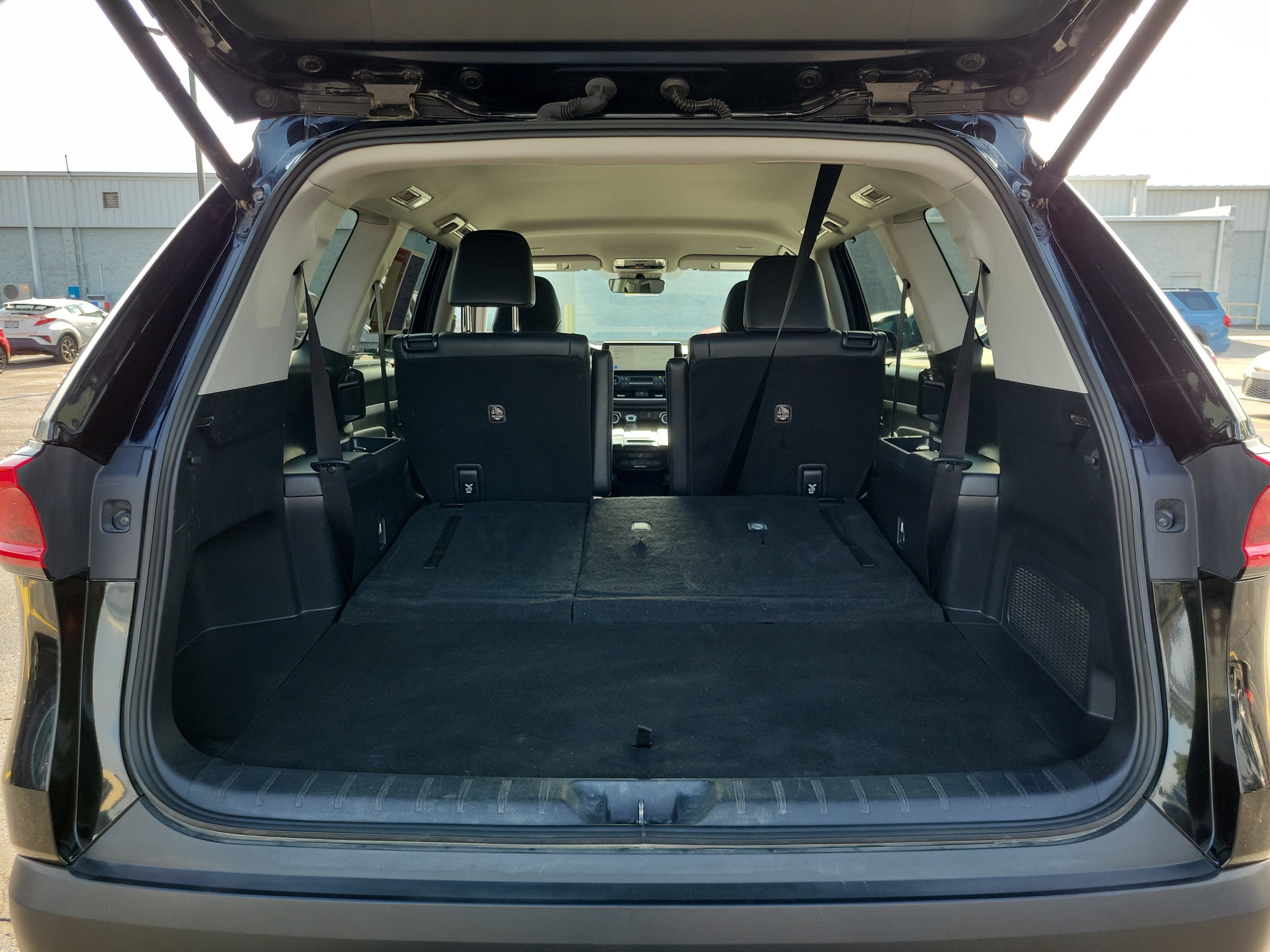 Used 2024 Toyota Grand Highlander AWD image 8