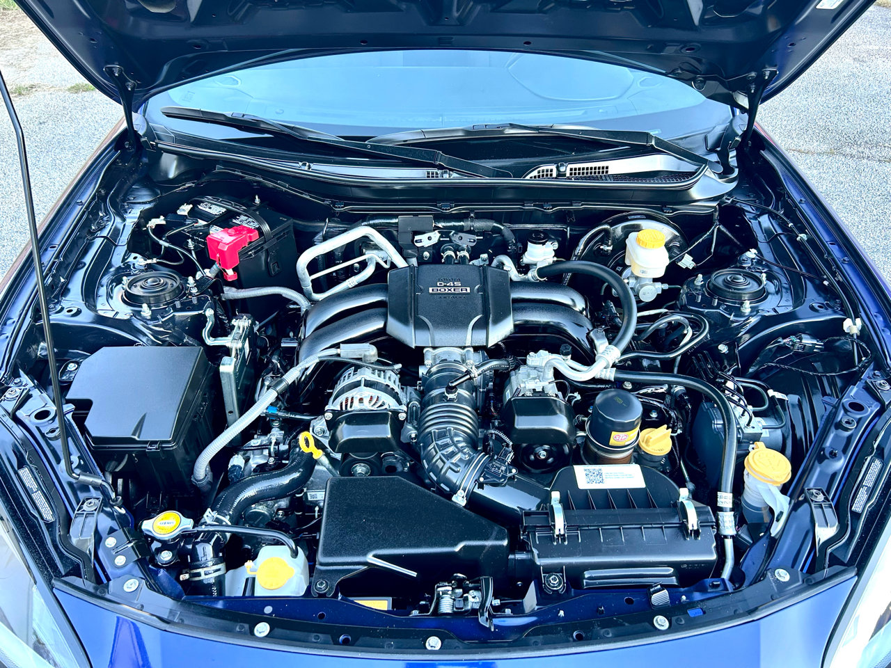 Used 2023 Toyota GR86 w/ ALL Weather Mat Package (TMS) image 5