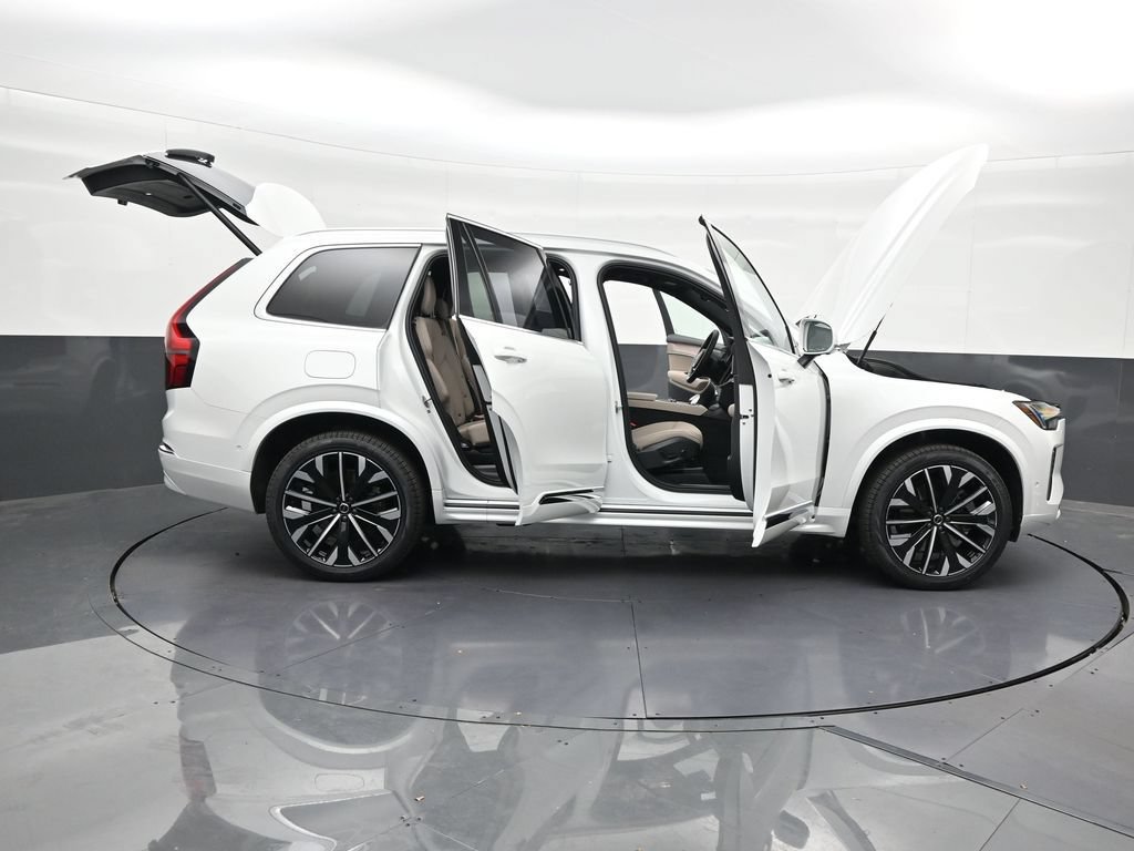 New 2026 Volvo XC90 T8 Plus w/ Protection Package Premier AWD/4WD image 30