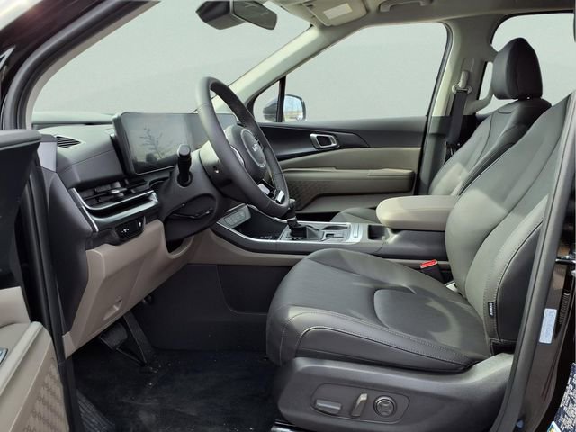 New 2026 Kia Carnival FWD image 16