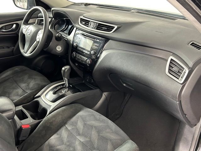 Used 2016 Nissan Rogue S AWD/4WD image 22