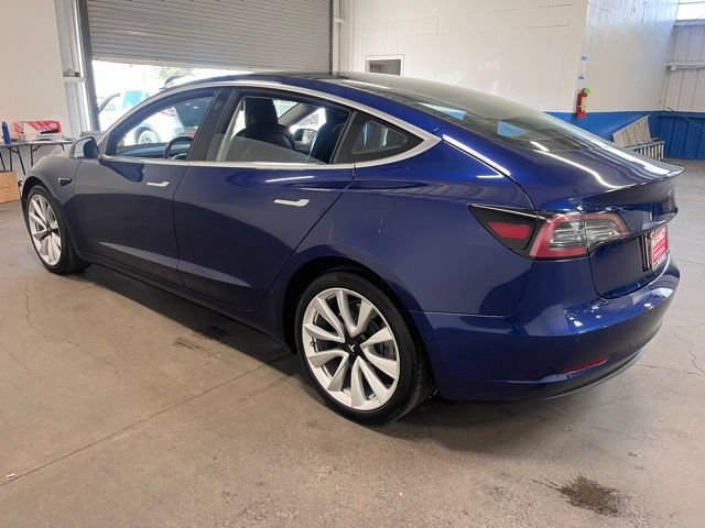 Used 2018 Tesla Model 3 Long Range image 3
