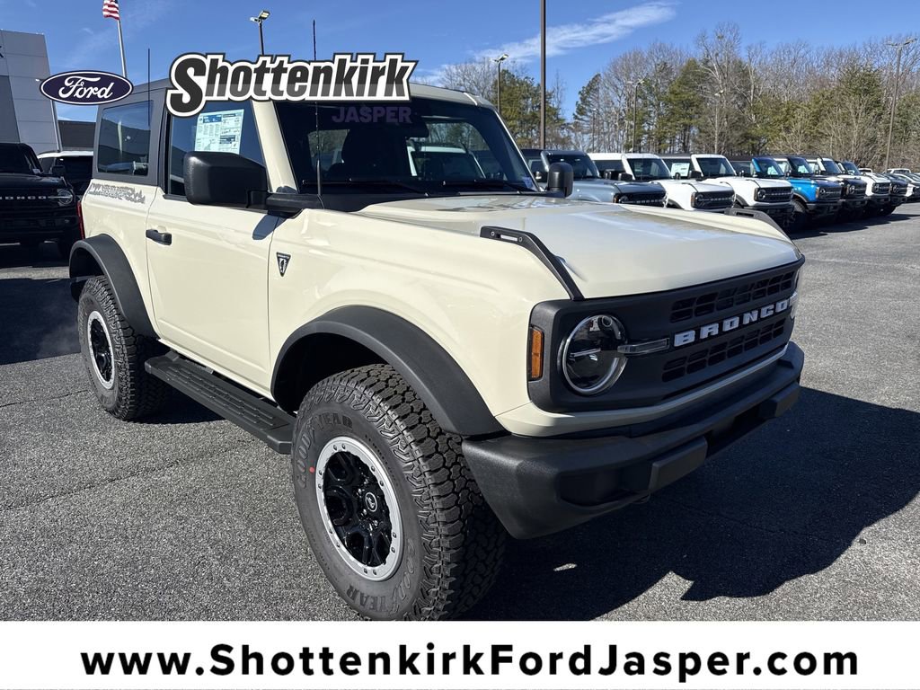New 2025 Ford Bronco 2-Door w/ Sasquatch Package