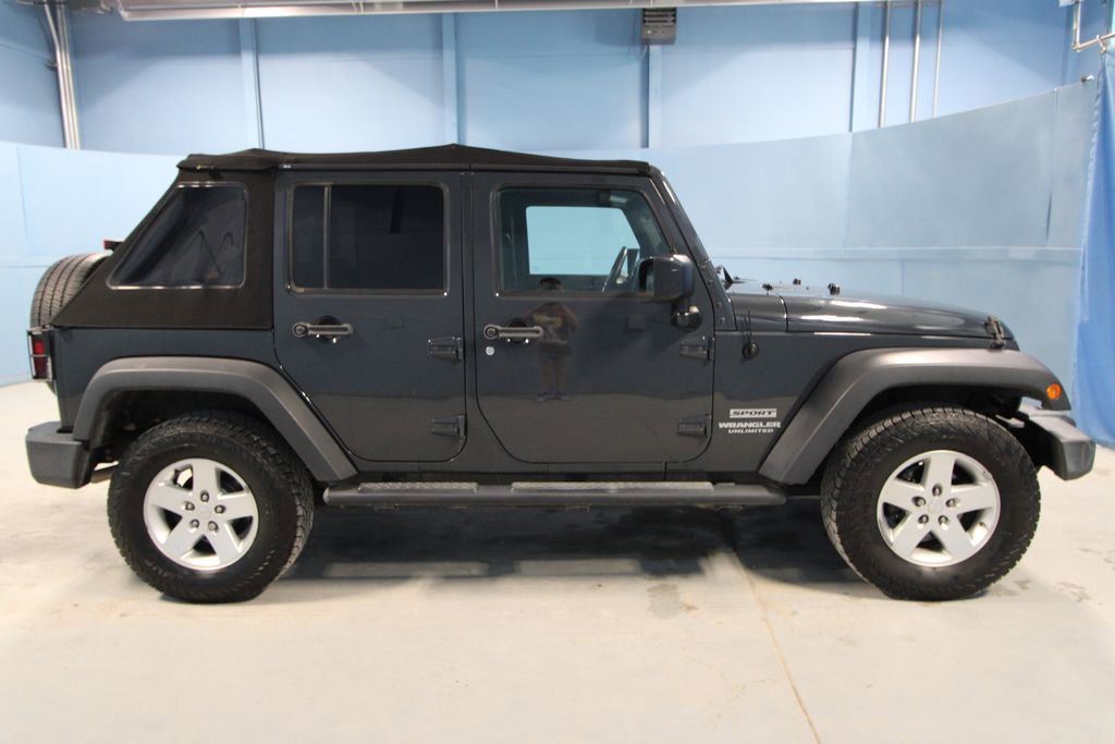 Used 2017 Jeep Wrangler Unlimited Sport w/ Quick Order Package 23S AWD/4WD image 26