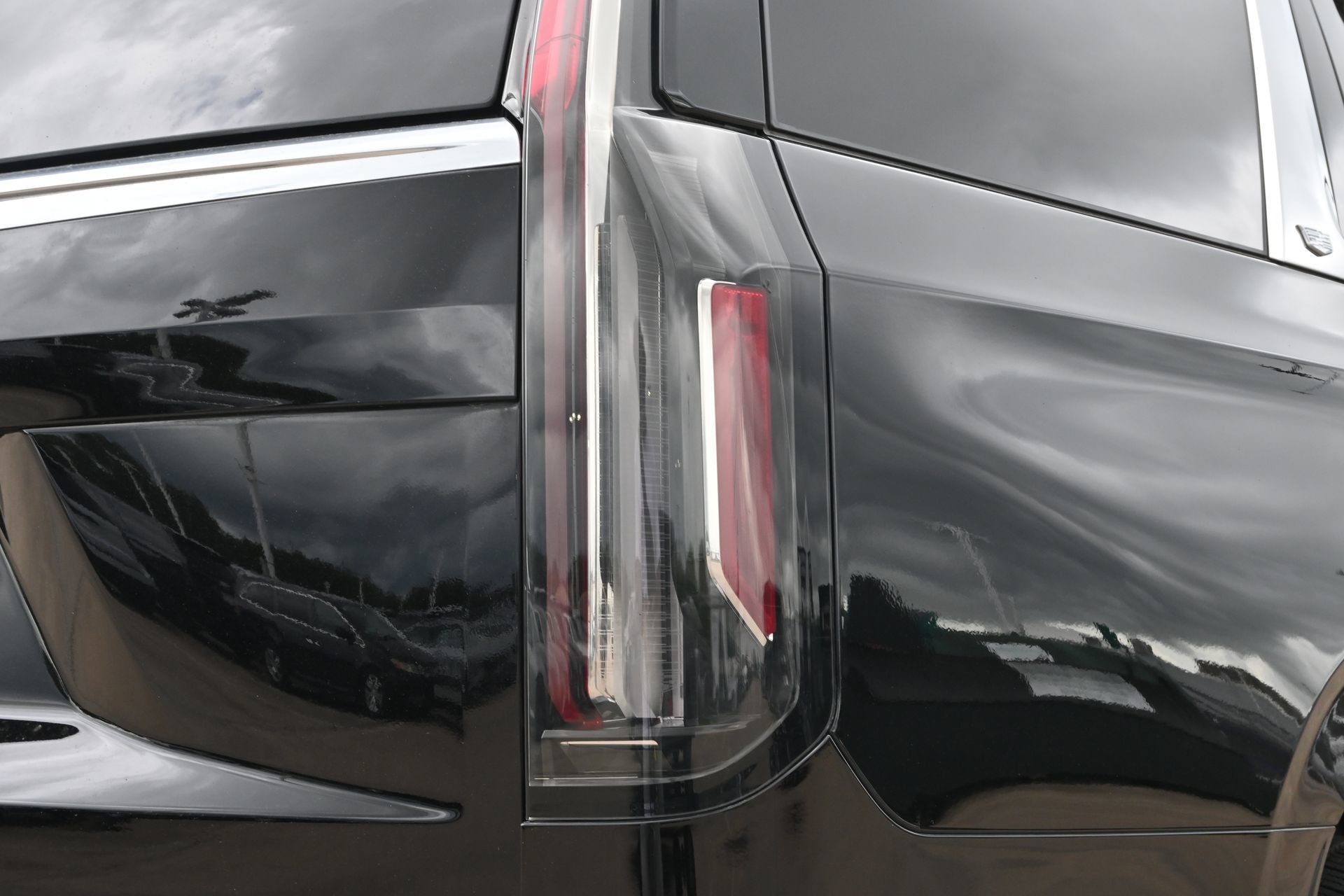 Certified 2023 Cadillac Escalade Premium Luxury Platinum AWD/4WD image 20
