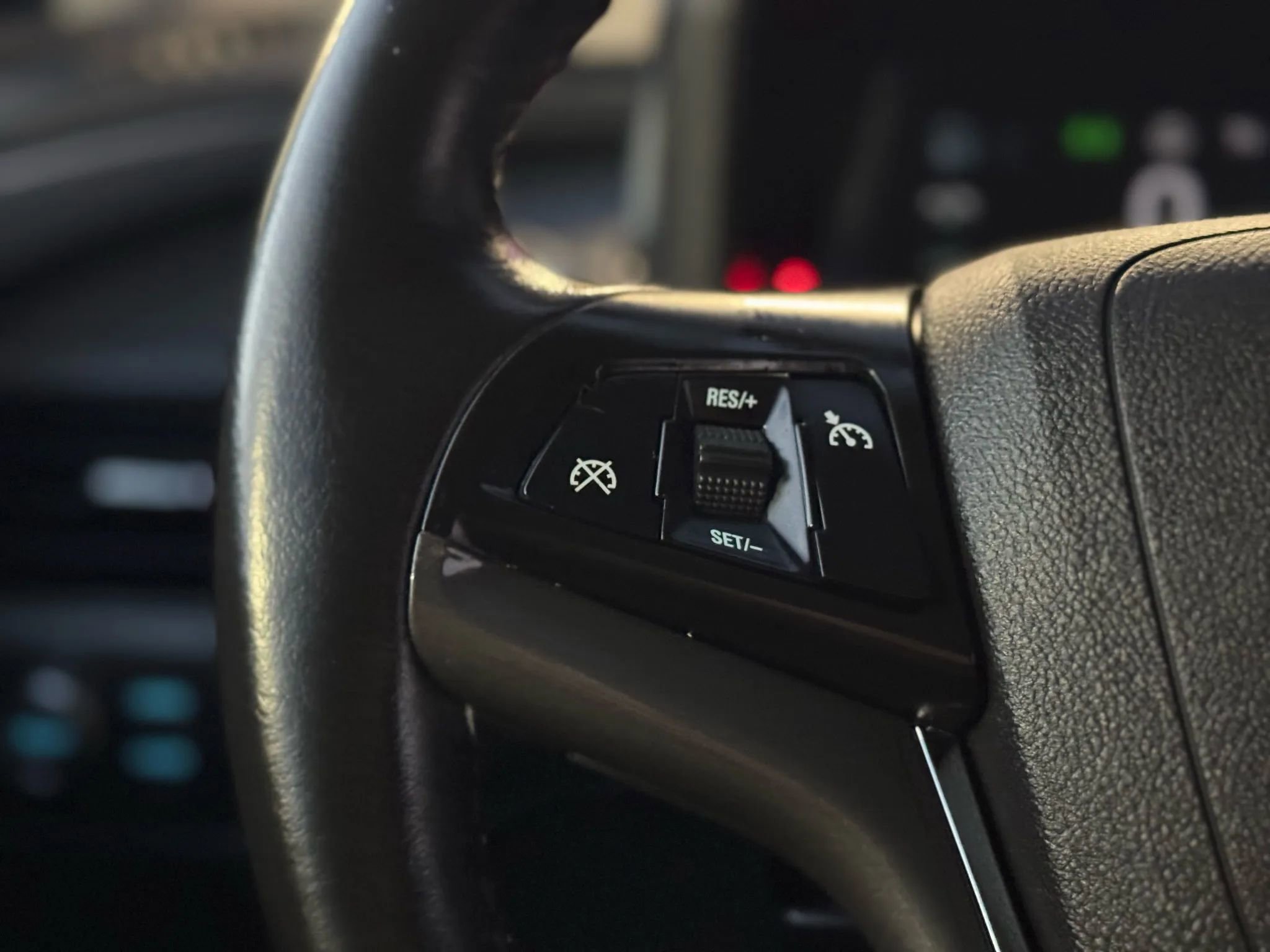 Used 2012 Chevrolet Volt Premium w/ Premium Trim Package image 33