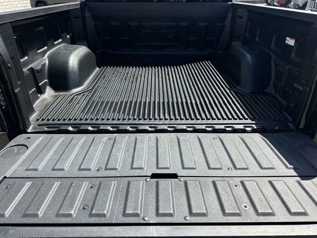 Used 2026 GMC Sierra 1500 SLT AWD/4WD image 25