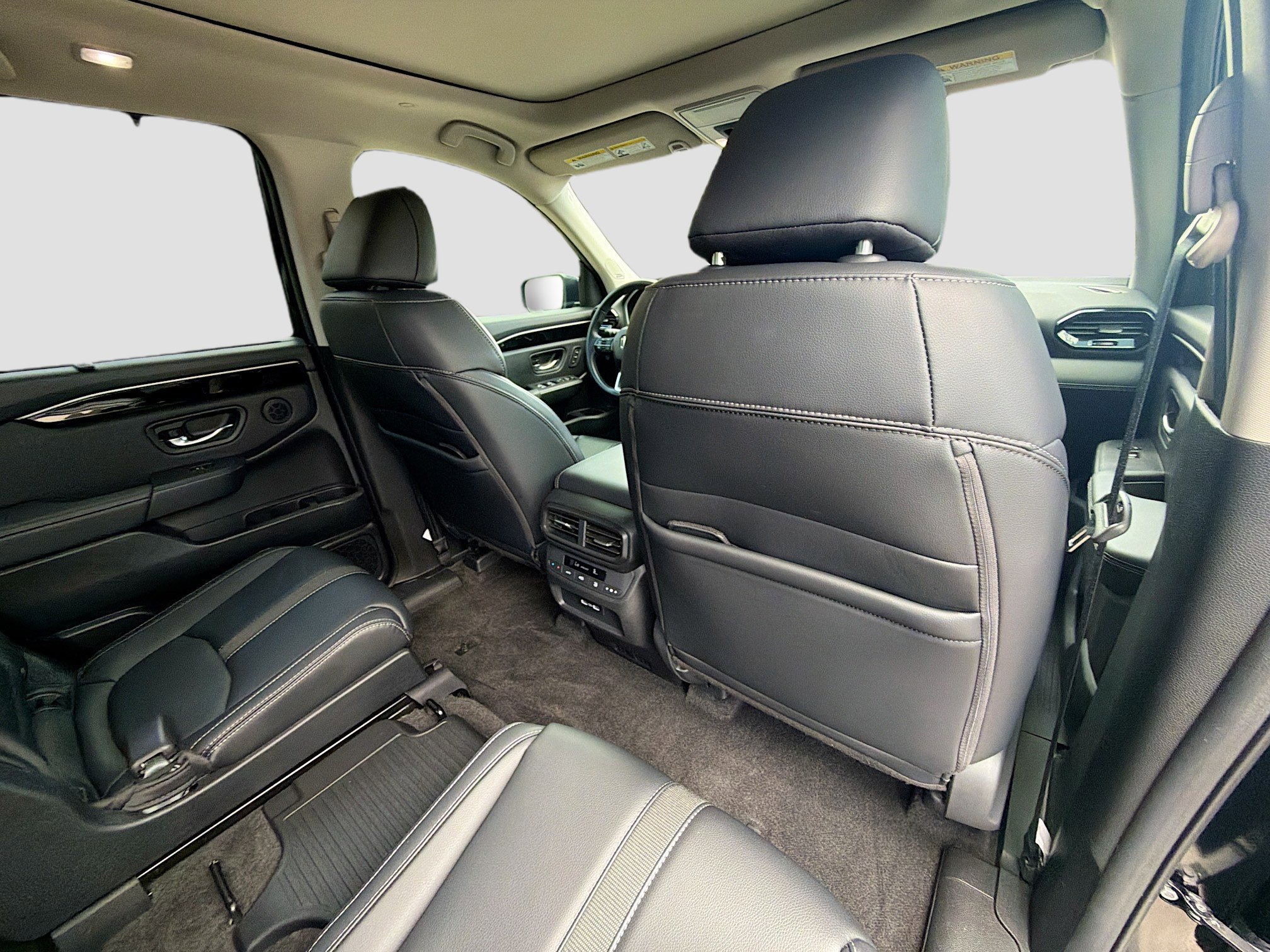 Used 2023 Honda Pilot Touring image 30