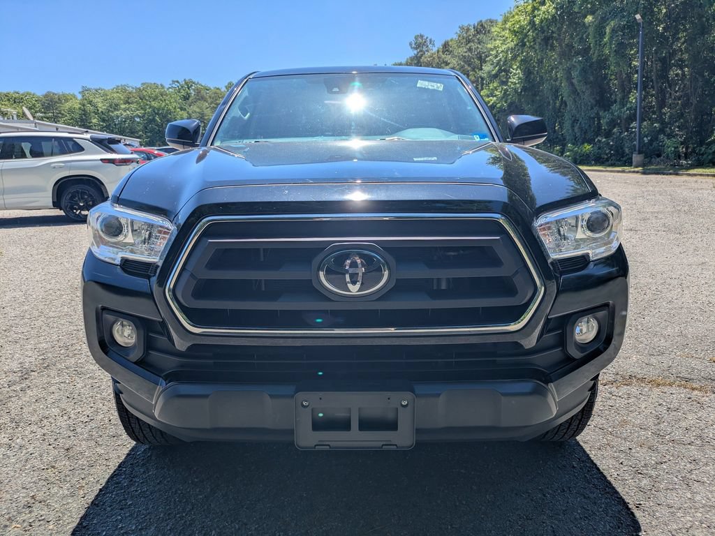 Used 2023 Toyota Tacoma SR5 AWD/4WD image 9