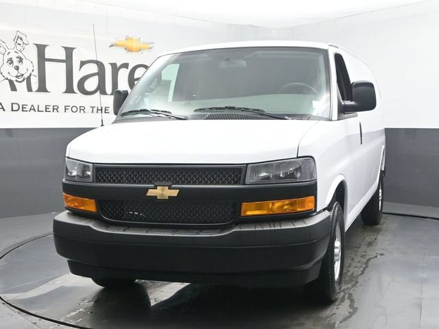 New 2026 Chevrolet Express 2500 w/ Driver Convenience Package RWD image 7