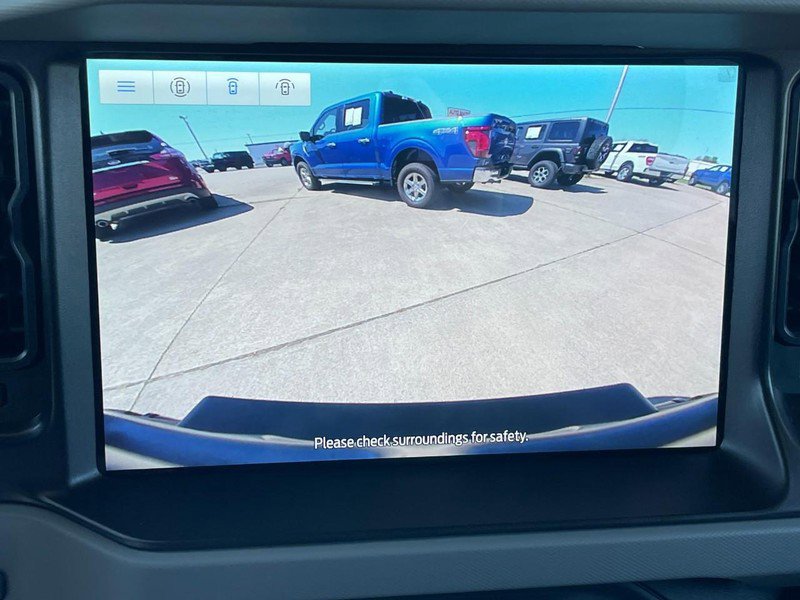 Used 2023 Ford Bronco Badlands image 36