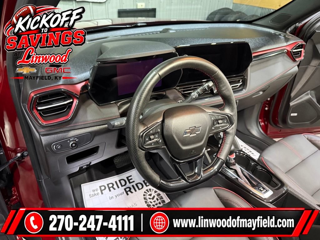 Used 2025 Chevrolet TrailBlazer RS w/ Convenience Package FWD image 17