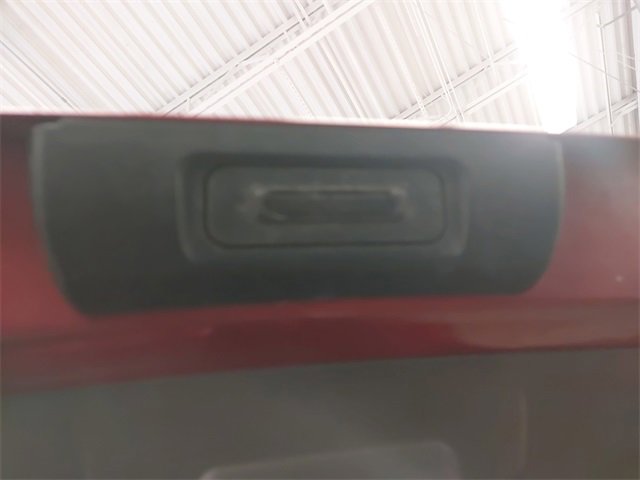 Used 2021 Chevrolet Traverse High Country image 13