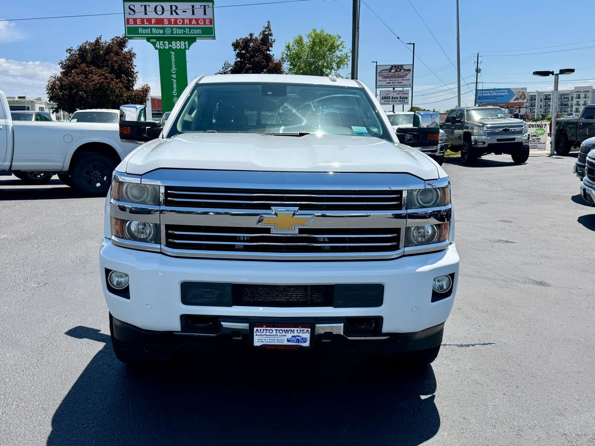 Used 2015 Chevrolet Silverado 2500 High Country w/ Duramax Plus Package AWD/4WD image 8