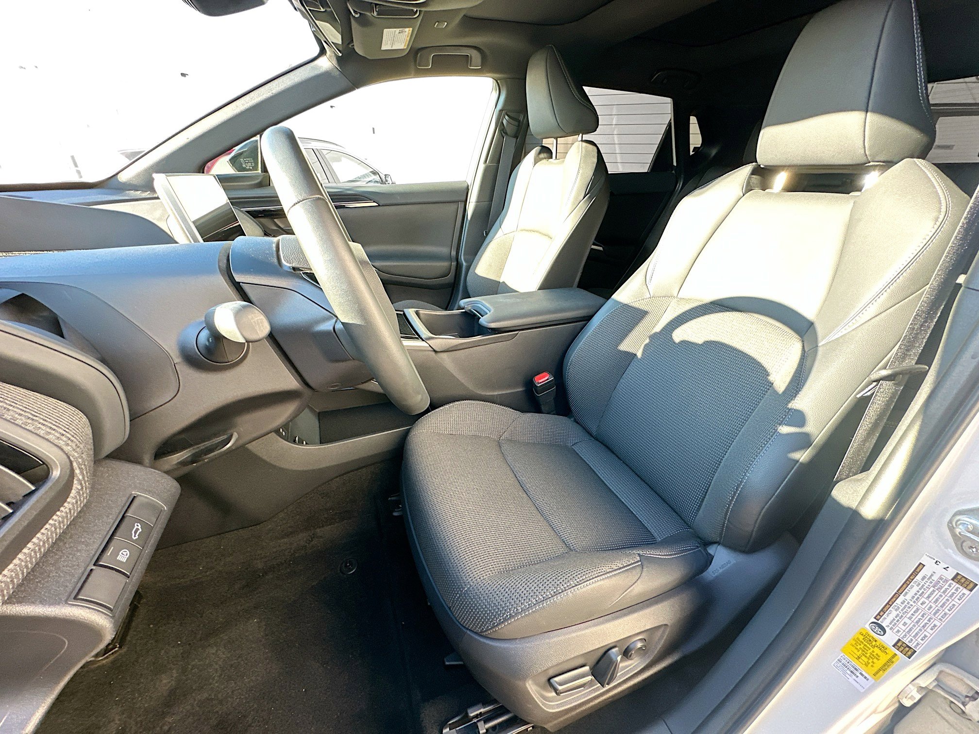 Used 2024 Toyota bZ4X XLE w/ Weather Package image 13