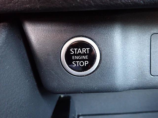Used 2021 Nissan Rogue SV AWD/4WD image 12