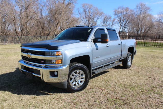 Used 2015 Chevrolet Silverado 2500 LT image 1