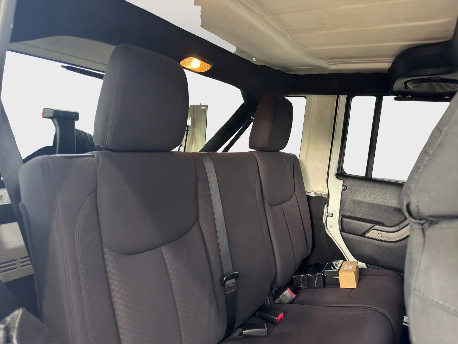 Used 2013 Jeep Wrangler Unlimited Sport image 18