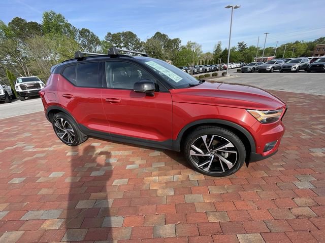 Used 2022 Volvo XC40 T5 R-Design w/ Advanced Package image 37