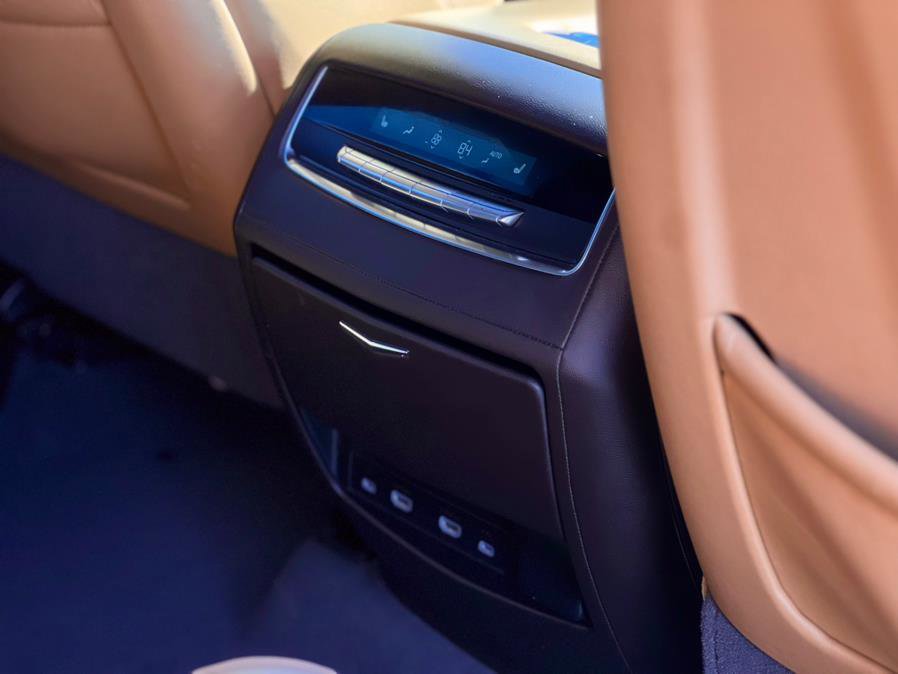 Used 2021 Cadillac Escalade Sport w/ Driver Assist Tech Package image 21