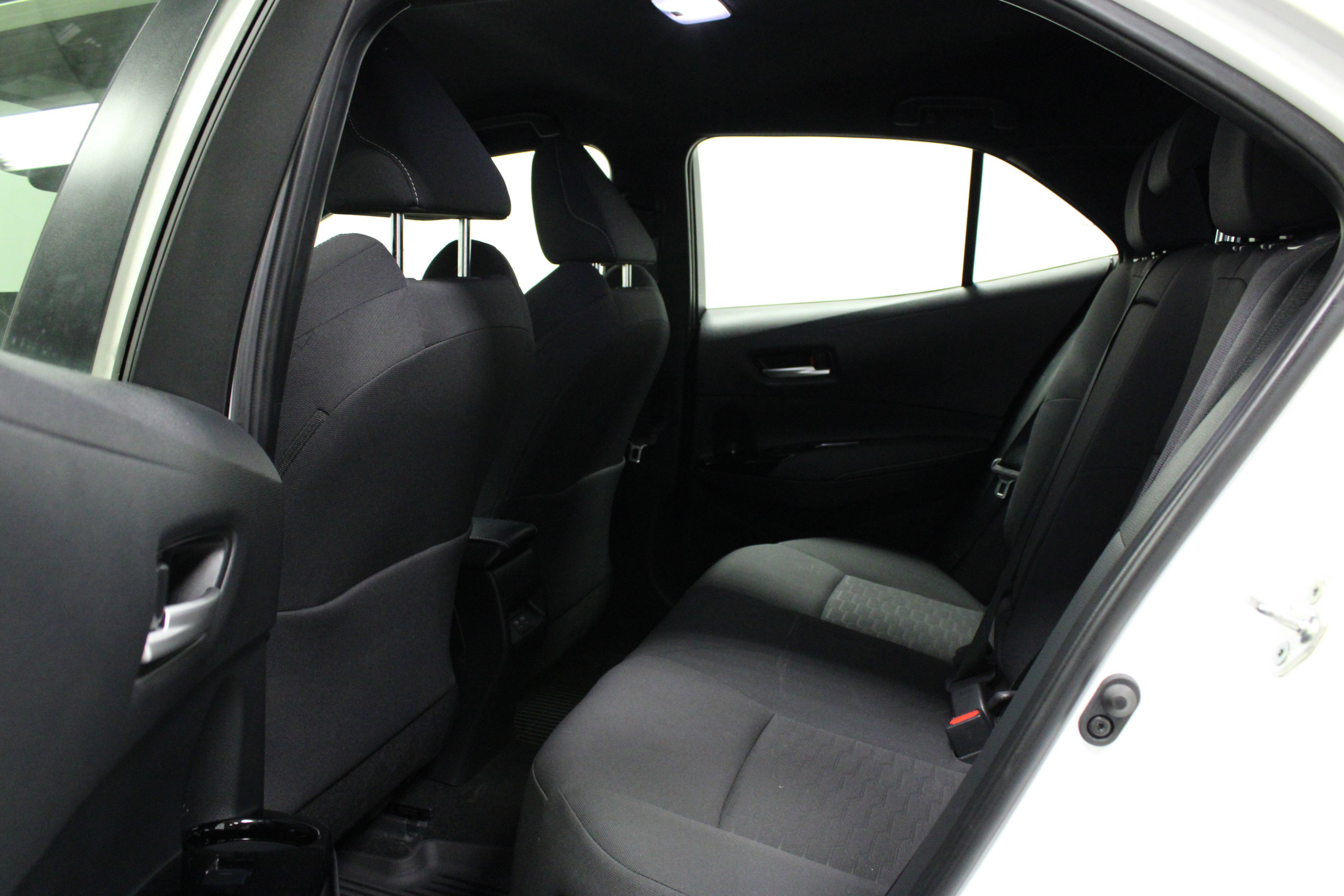 Used 2023 Toyota Corolla SE image 13