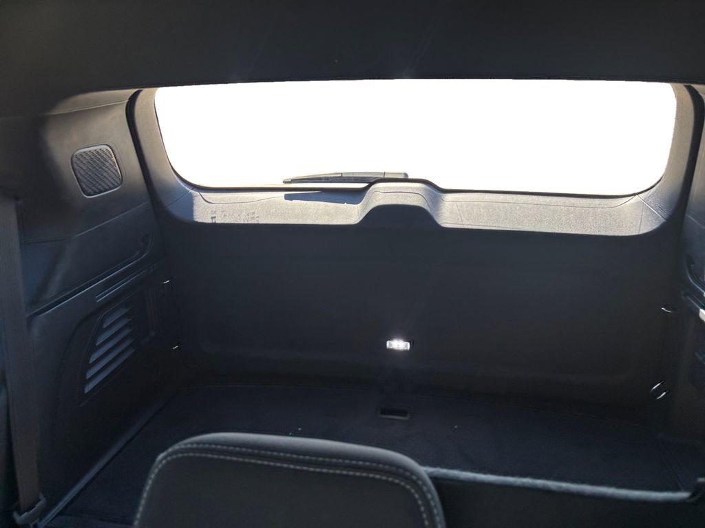 Used 2024 Chevrolet Traverse LT w/ Trailering Package image 28