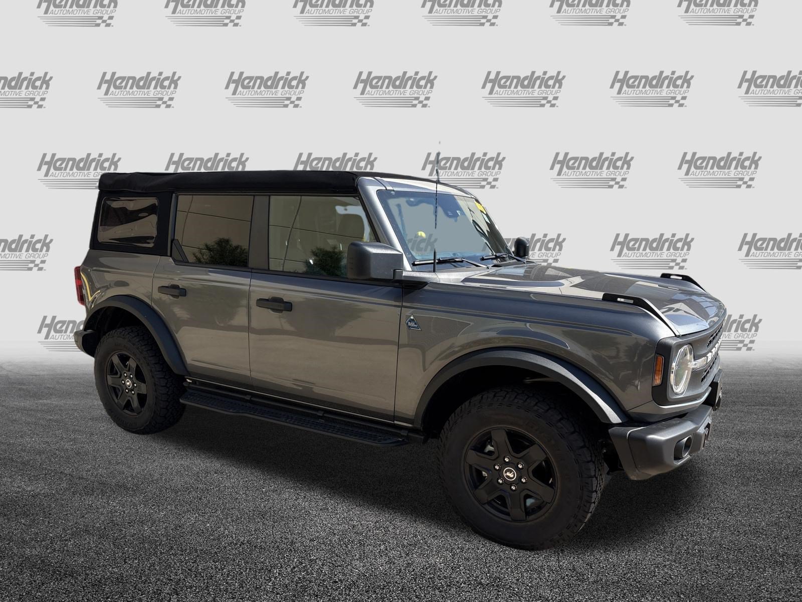 Used 2024 Ford Bronco Black Diamond AWD/4WD image 2