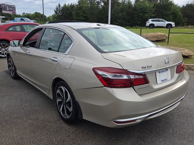 Used 2017 Honda Accord EX-L image 9