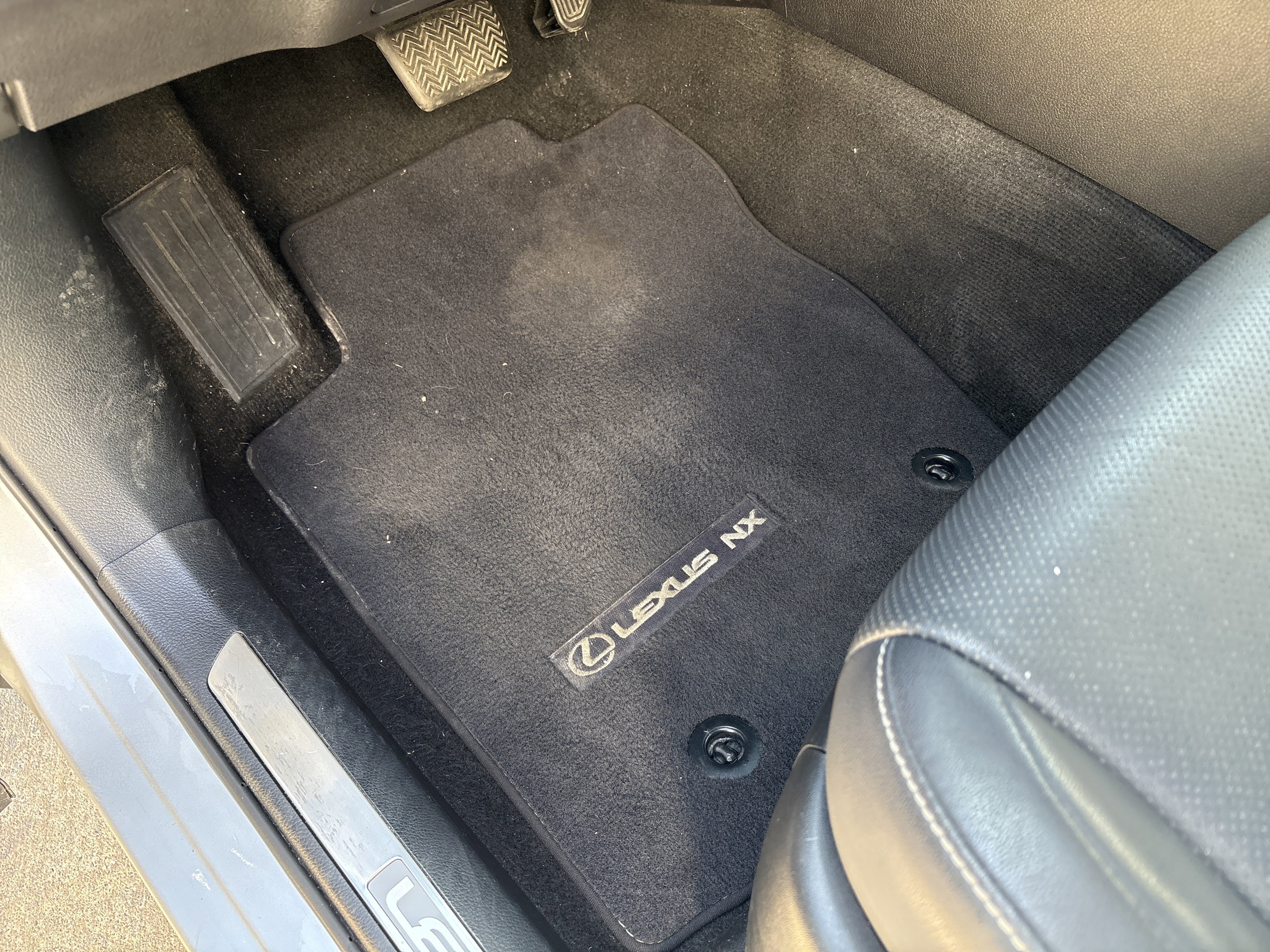 Used 2019 Lexus NX 300h AWD w/ Premium Package image 19