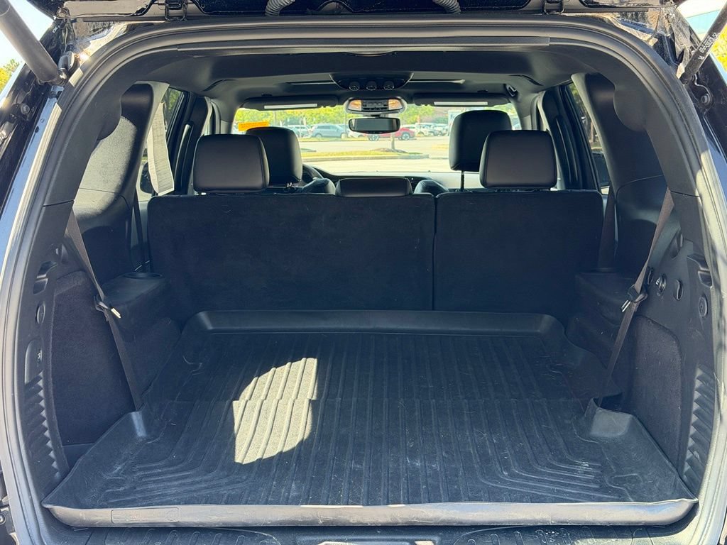 Used 2022 Dodge Durango R/T w/ Blacktop Package AWD/4WD image 6