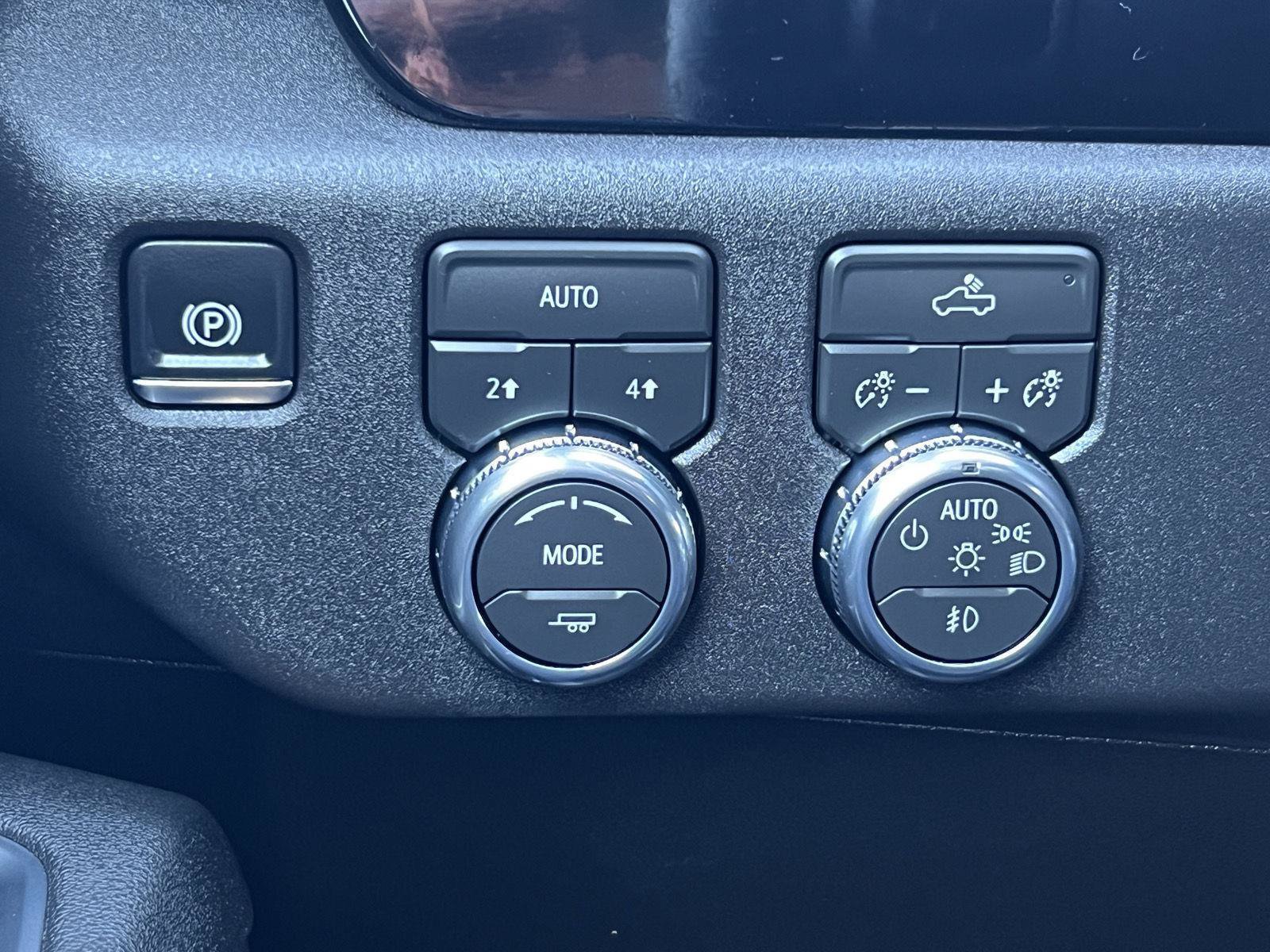 Used 2026 GMC Sierra 1500 Elevation AWD/4WD image 23