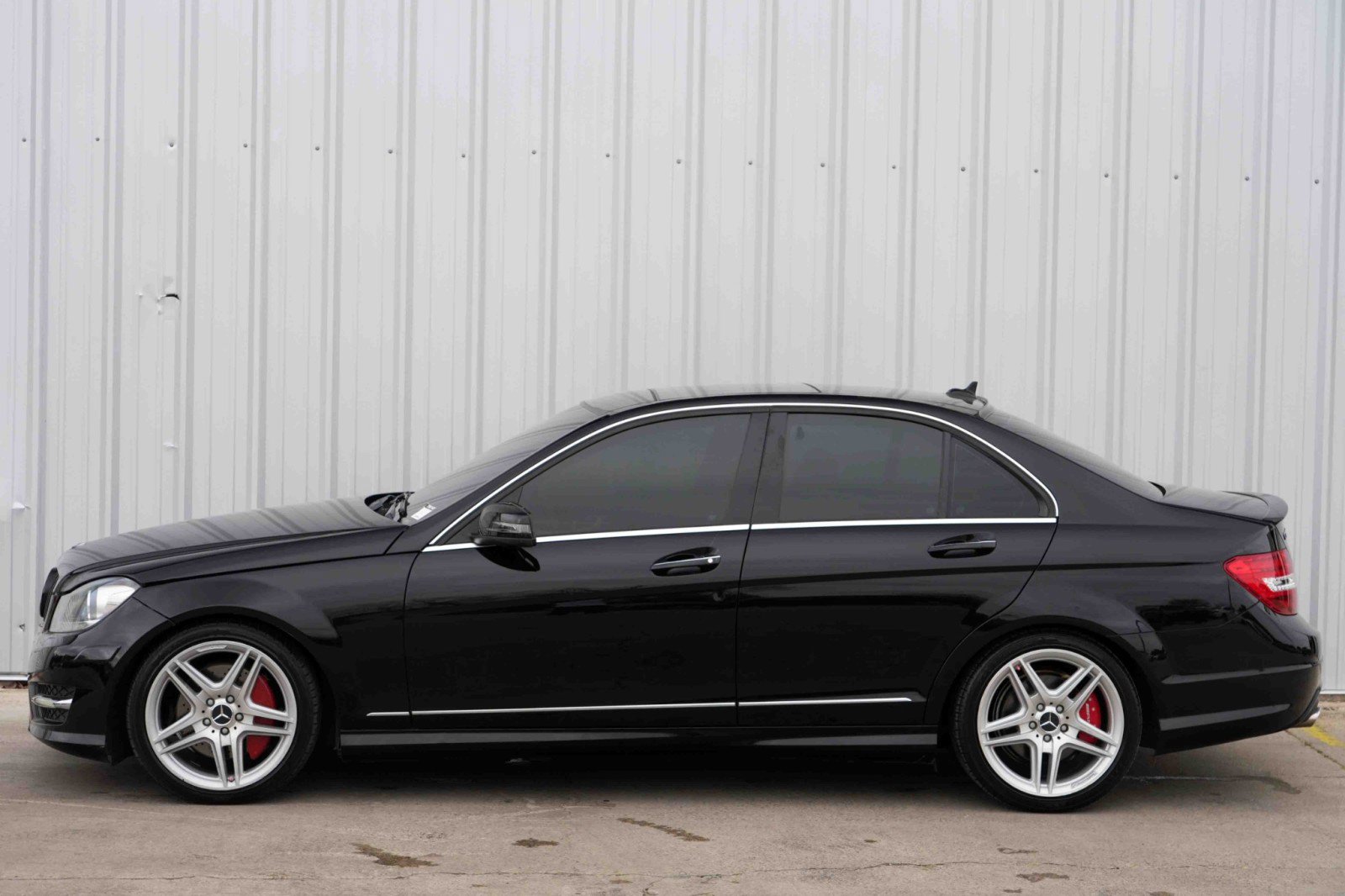 Used 2013 Mercedes-Benz C 350 Sport image 46