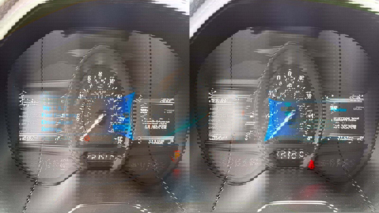 Used 2023 Ford Edge Titanium image 17