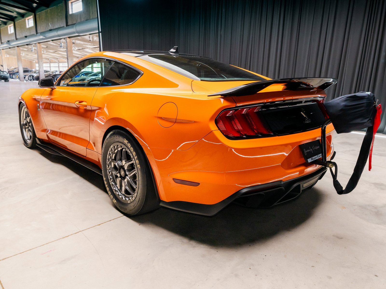 Used 2021 Ford Mustang Shelby GT500 w/ Technology Package image 11