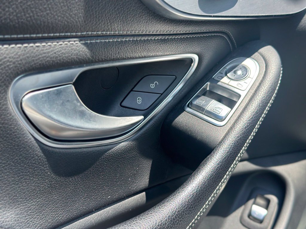 Used 2017 Mercedes-Benz C 300 4MATIC Coupe image 19