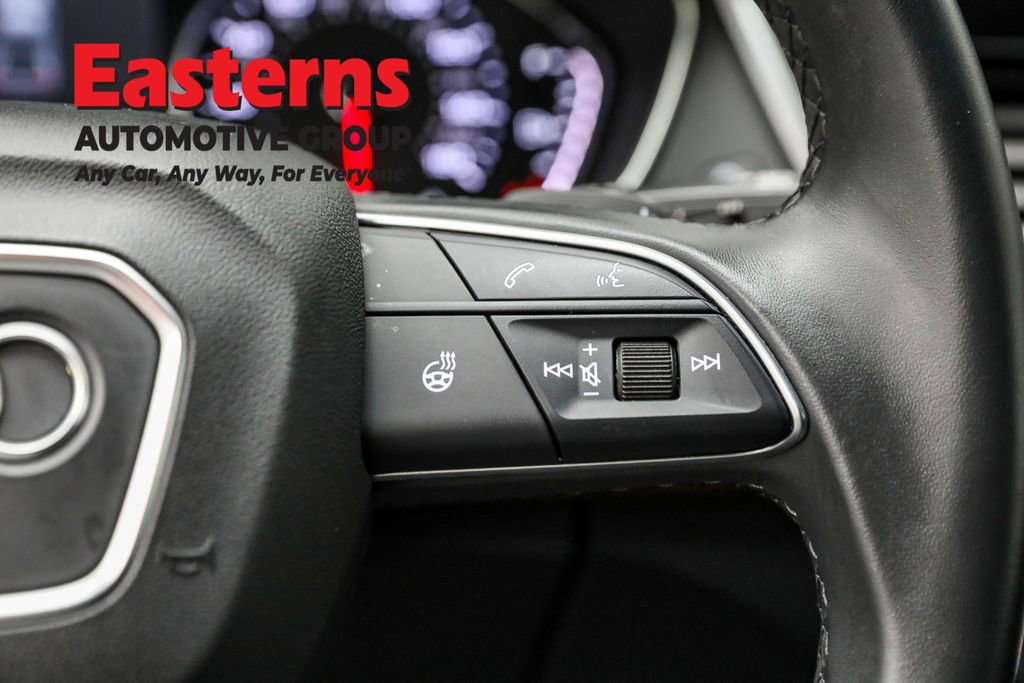 Used 2023 Audi Q5 2.0T Premium w/ Convenience Package image 16