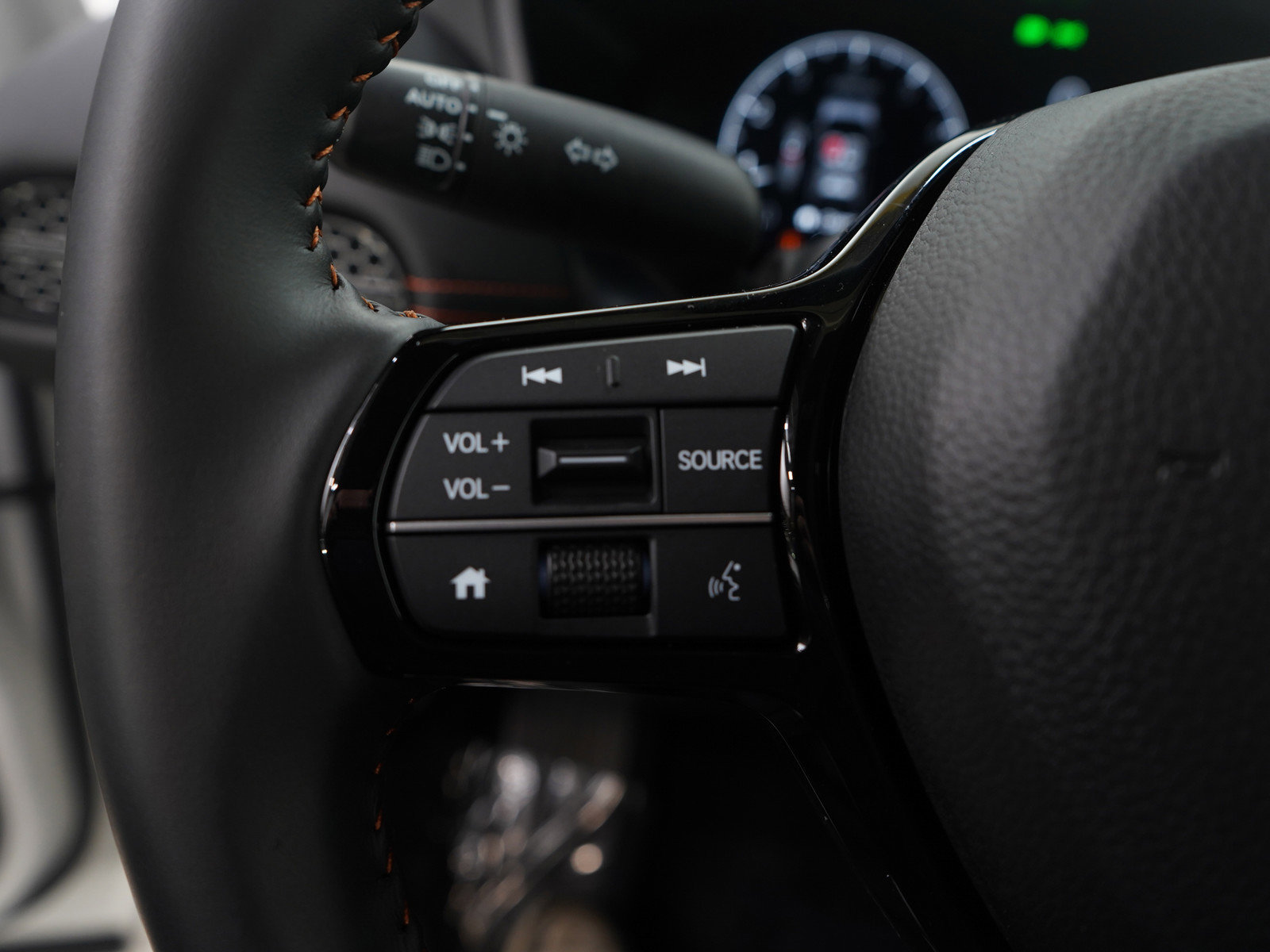 Used 2024 Honda HR-V Sport image 17