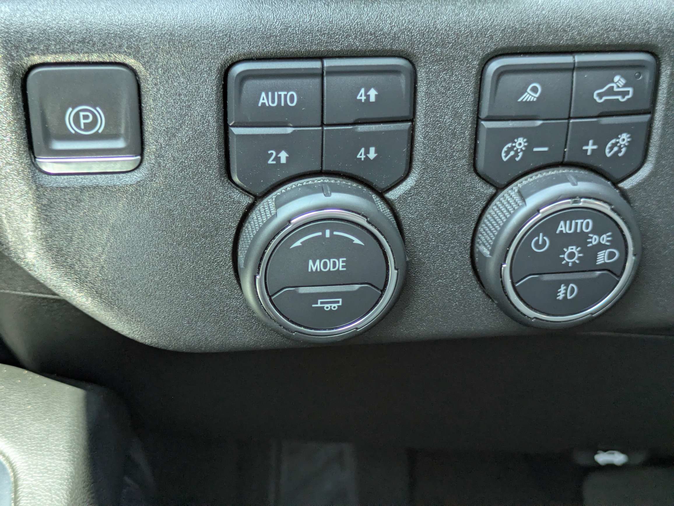 Certified 2024 Chevrolet Silverado 3500 High Country w/ High Country Premium Package AWD/4WD image 14